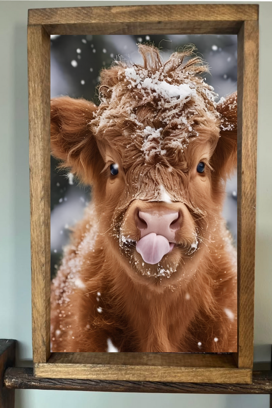Highland Cow Kisses Farmhouse Sign