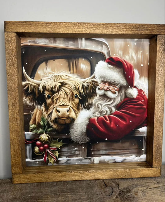Santa's Friend Highland Cow Farmhouse Sign